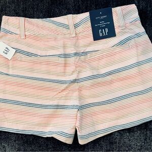 NWT GAP Women’s Striped City Shorts!